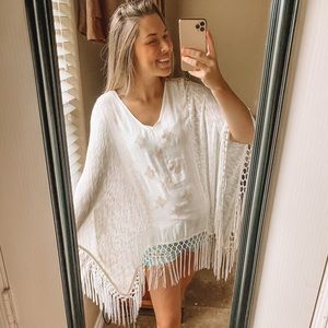 NWOT Kelly Renee fringe embroidered poncho